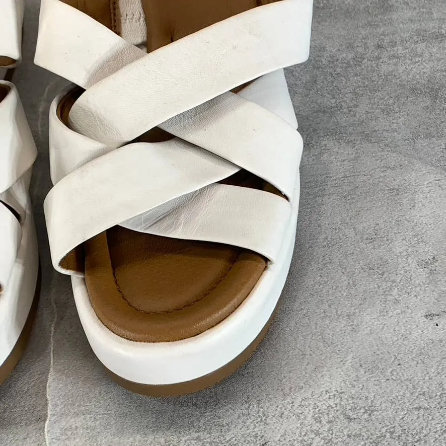 CASLON Women's White Leather Cook Platform Wedge Slip-On Sandals SZ 6