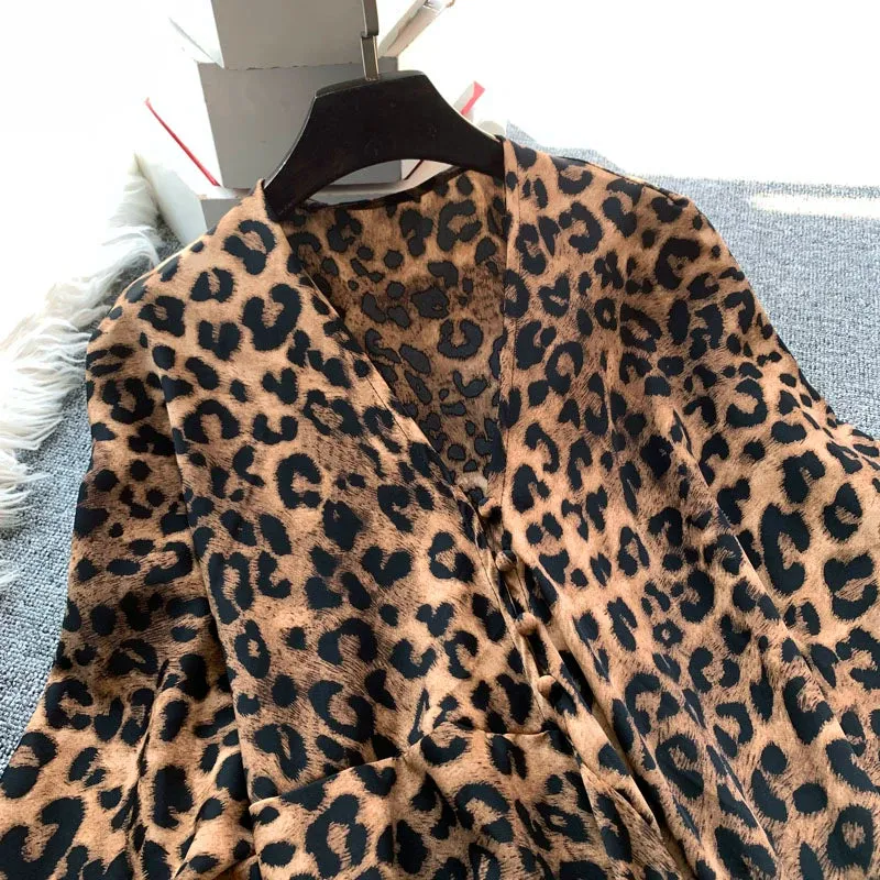 Luxury Leopard Print Bat-Sleeve Cape Dress