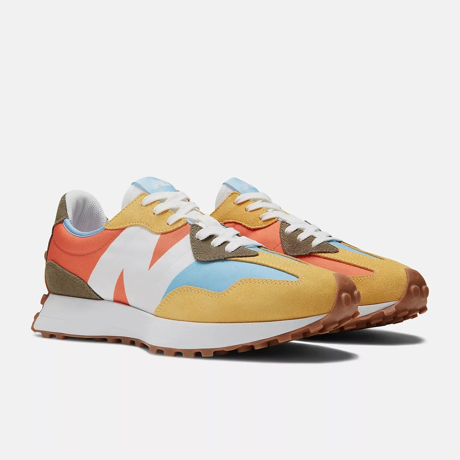 MS327PWB Sneaker (Wheat Field   Red Clay)