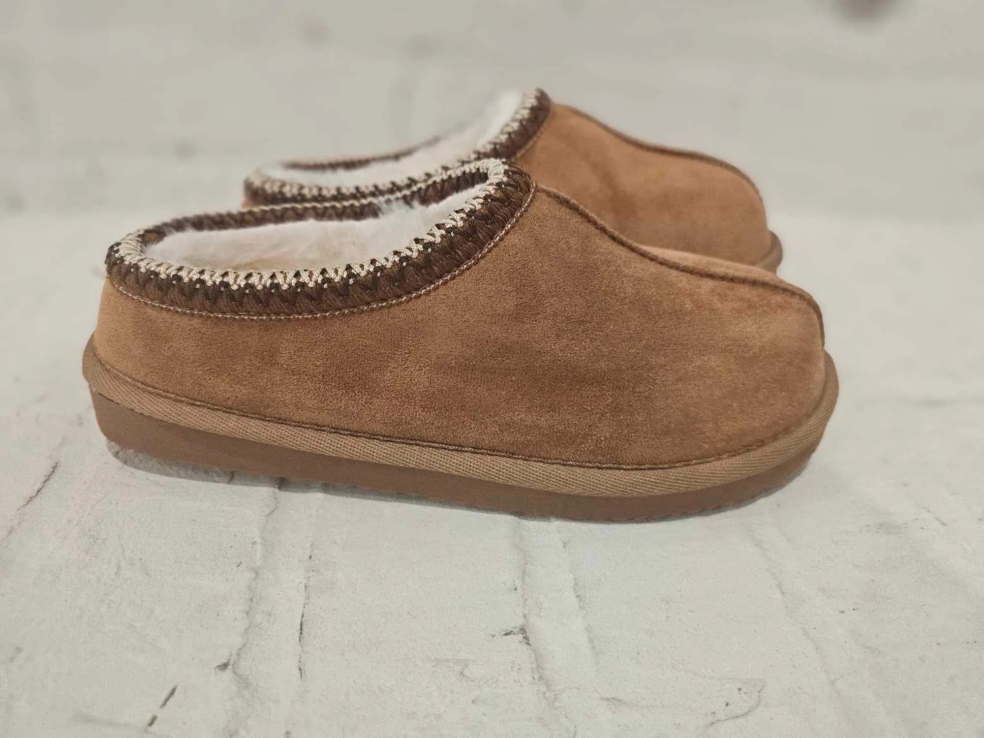 Sparks Slip On’s