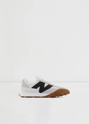 UXC72 Sneakers