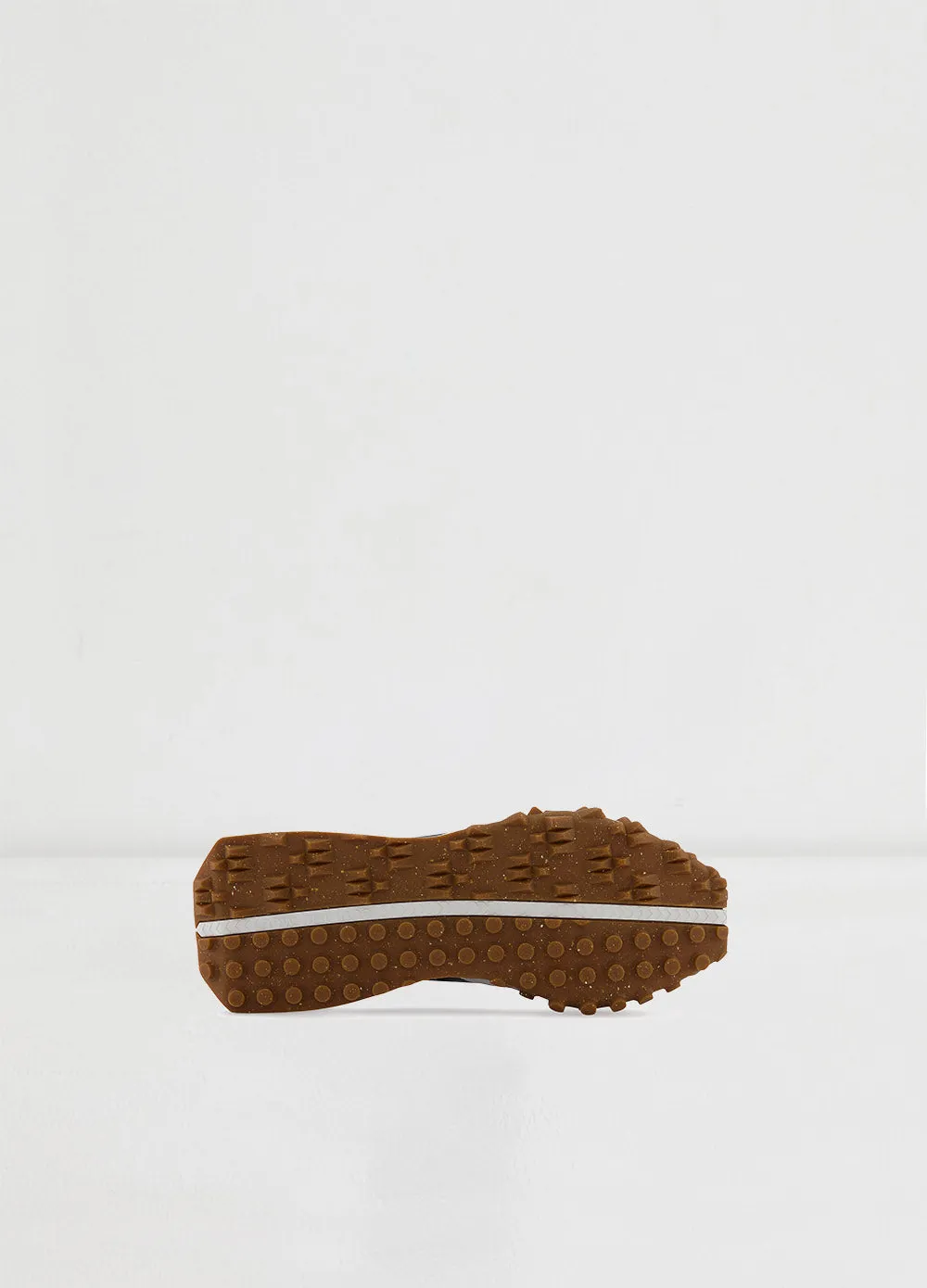 UXC72 Sneakers